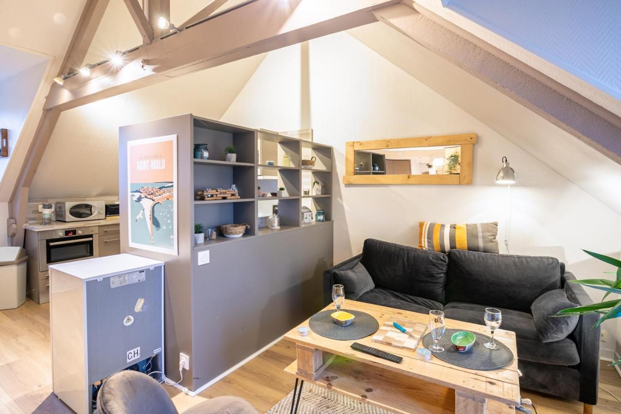 Apartmán Le Petit Melorien Saint-Méloir-des-Ondes Exteriér fotografie